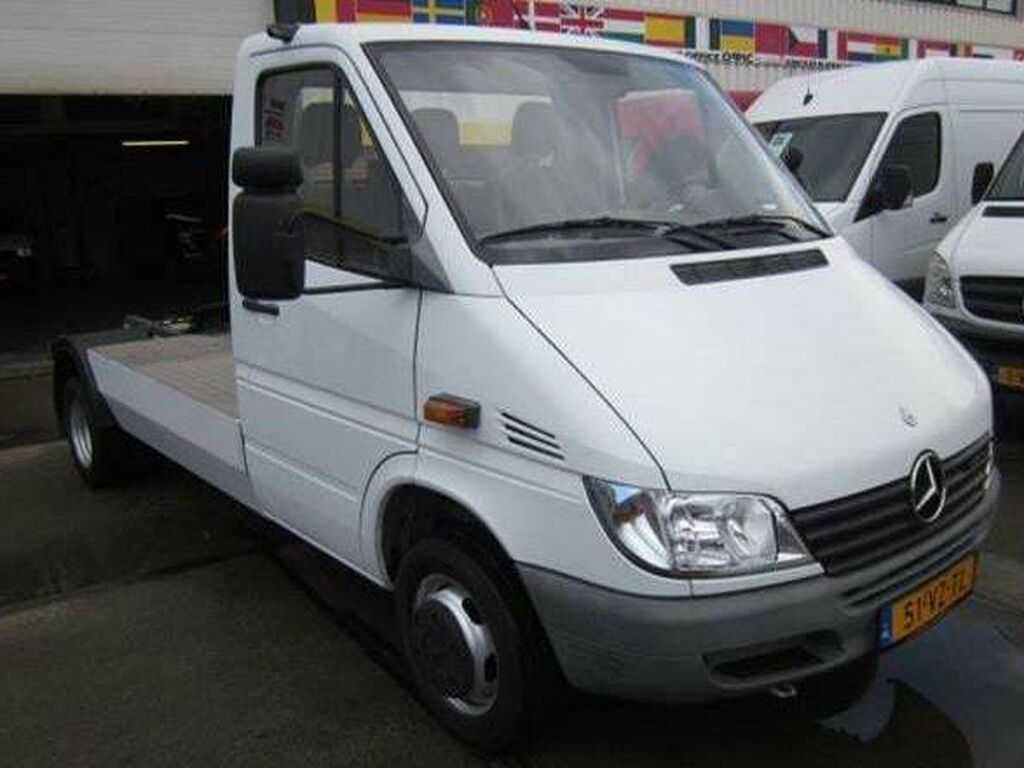 Mercedes Sprinter 2